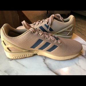 Adidas Torsion Sneakers Size 6 - image 1